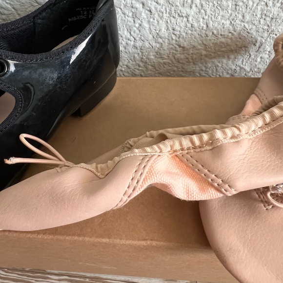 Girls Tap and Ballet shoe set - Picture 5 of 5